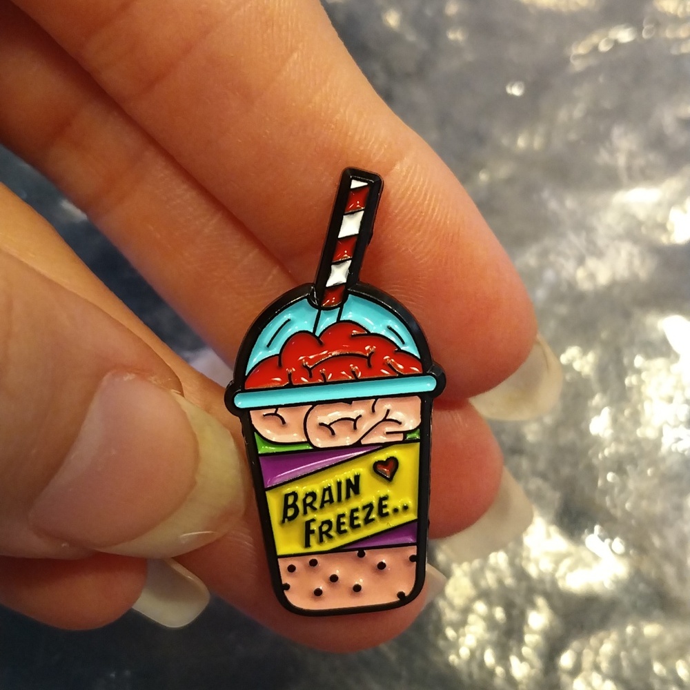 Nwot Brain freeze pin